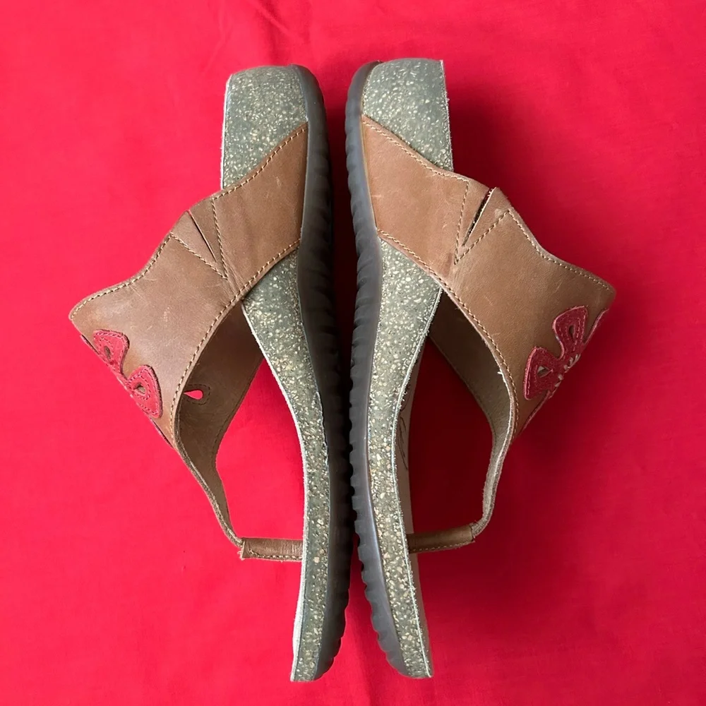 Josef Seibel Brown and Red Floral Sandals - Picture 3 of 7
